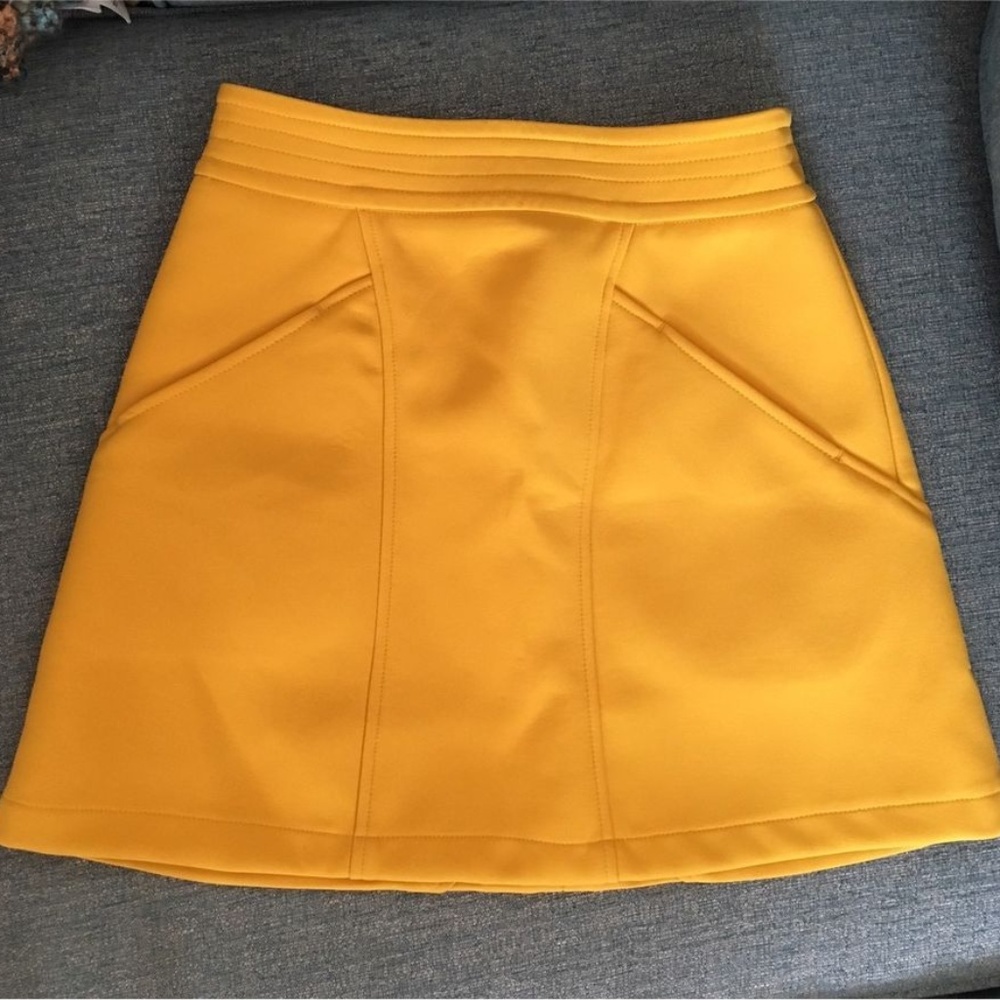New HM midi skirt